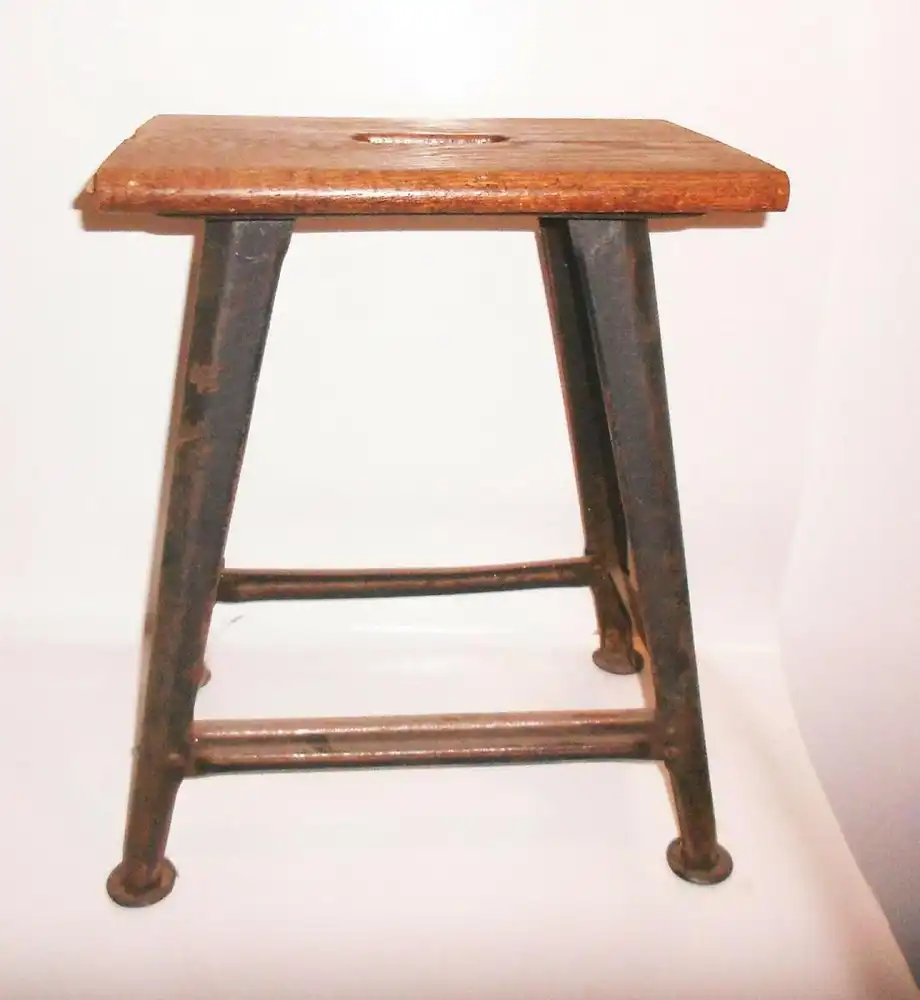 Viereckiger Werkstatt Hocker Schemel Loft Industrie Design Vintage stool 0