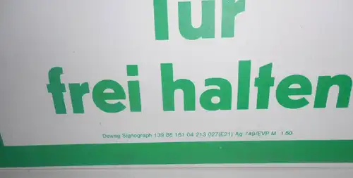 Schild DDR Kunststoff Hinweisschild Tür frei halten Loft Vintage Deko Fluchtweg