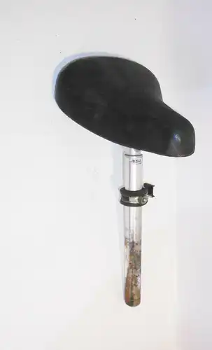 Alter Fahrradsattel mit Kalin Sattelstütze Ersatzteil Vintage (9