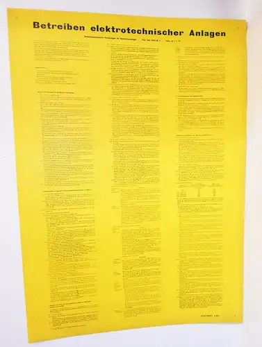 Kunststoff Hinweisschild Warnschild Betreiben elektrotechnischer Anlagen 1973