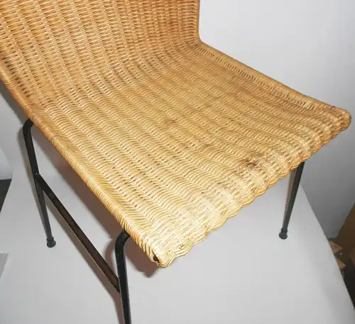 2 x DDR Stühle Stuhl Korbgeflecht Rattan Korbstuhl Mid Century Vintage Design !