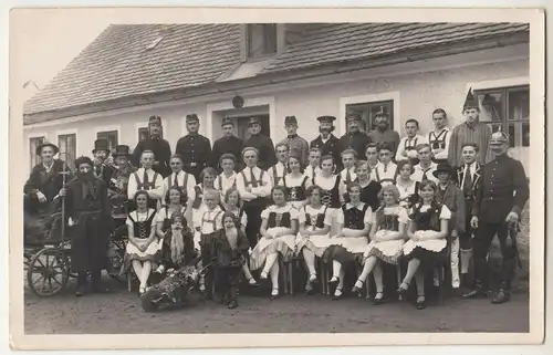 Foto Ak Familienfest 1926 wohl Raspenava Böhmen Okres Liberec Ceska 