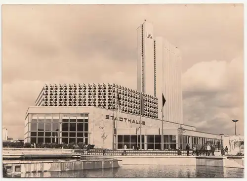 Ak Karl-Marx-Stadt Platz DDR Chemnitz Stadthalle 1975 DDR (A3054