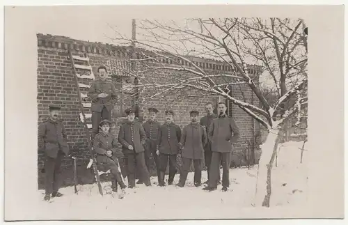 Foto Ak Soldaten in Neudamm 1917 Dębno West Pommern WW1 !