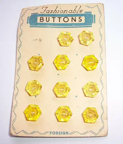 11 alte Glasknöpfe auf Pappe / Platte * um 1950 vintage buttons !