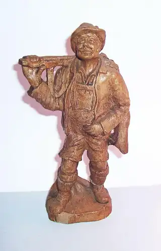 Geschnitzte Lindenholz Figur Jäger Waidmann Wilddieb Wilderer vor 1945