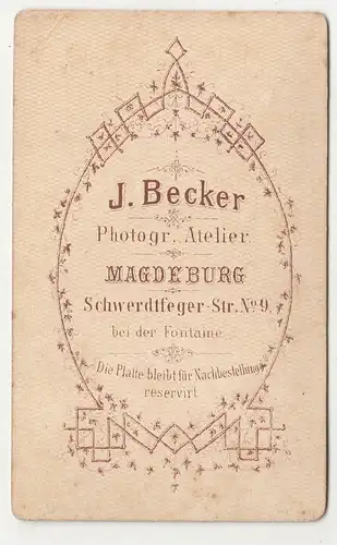 Becker Magdeburg CdV Foto hübsche junge Dame in Pose um 1880 !  (F2000