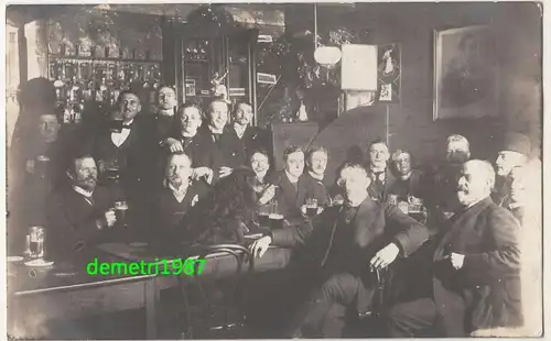 Foto Ak Göttingen Studenten Kneipe Bierhalle Studentika 1913 ! (A2108