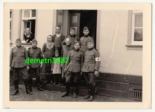 Foto Soldaten bei den Quartier Leuten Holzbach / Hundsrück 2 Wk IIWW !