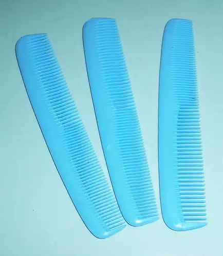 3 originale DDR Kämme Kamm hellblau Plastik retro stil rockabilly fifties !