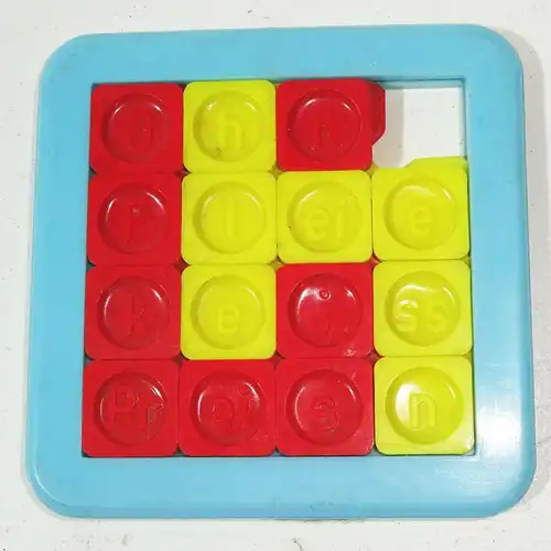 DDR Schiebefix Geduldspiel Denkspiel Ohne Fleiss kein Preis Spielzeug
