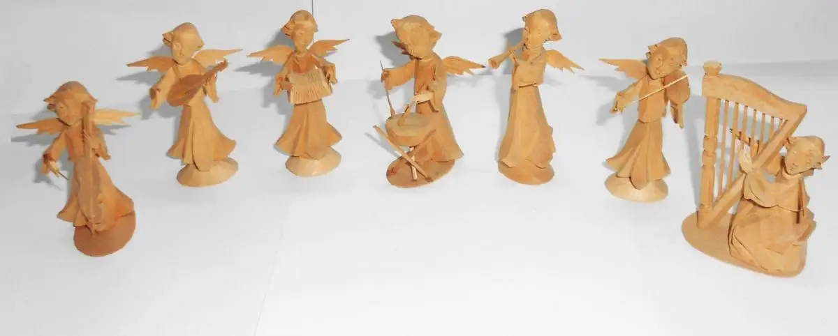 Geschnitzte Weihnachtsfiguren Engel Kapelle Musiker Lindenholz 1950er Weihnacht 0