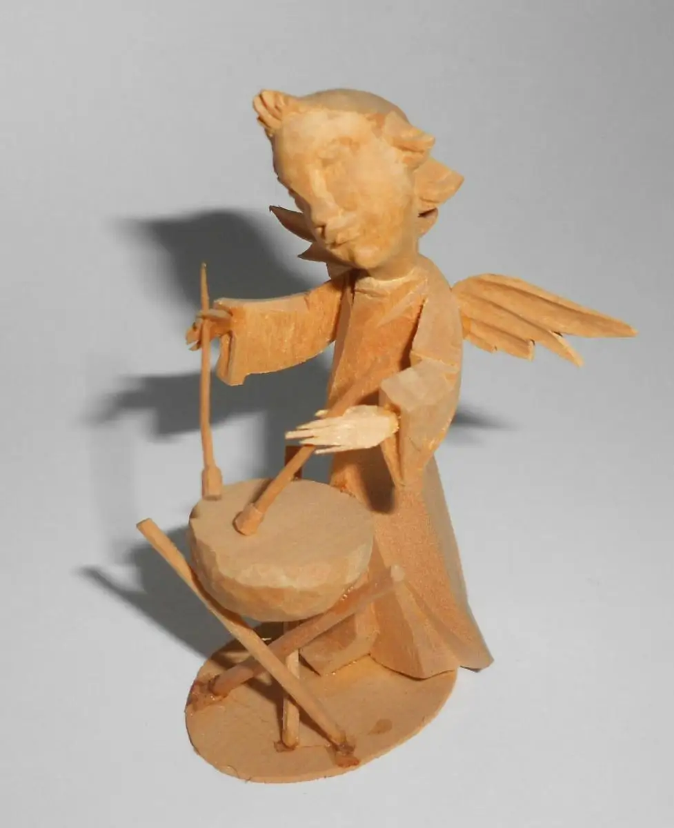 Geschnitzte Weihnachtsfiguren Engel Kapelle Musiker Lindenholz 1950er Weihnacht 10