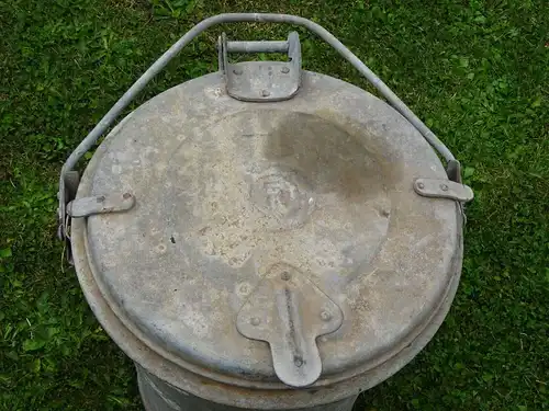 DDR Mülltonne 45 cm Zink Aschetonne Kübel Pflanzgefäß Gartendeko Feuertonne