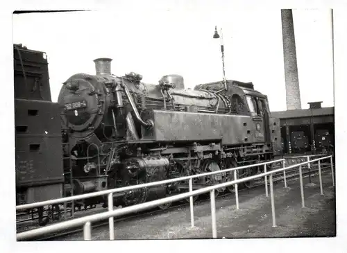 Foto DB Dampflok 082 008 Bw Koblenz-Mosel als Reservelok 10.11.1971