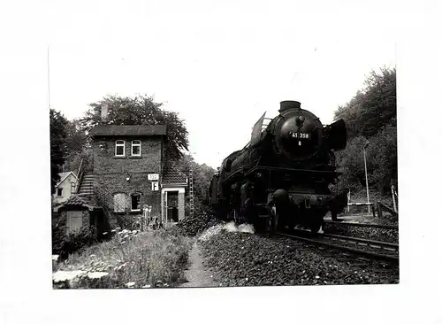 Foto Dampflok 41 358 DB Bw Osnabrück Hbf mit Gz bei Ostercappeln 1968