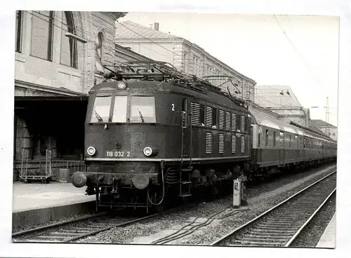 Foto E-Lok 118 032 2 Elektrolokomotive Heidelberg November 1977