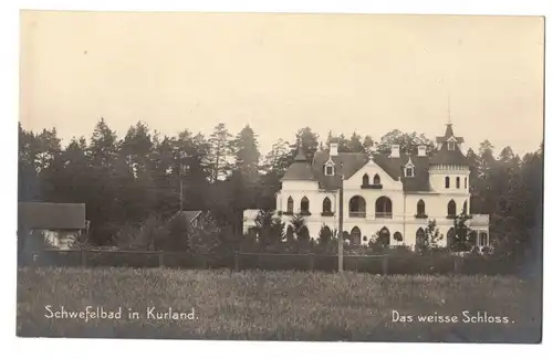 Foto Ak Schwefelbad in Kurland Das weisse Schloss Lettland 1 Wk