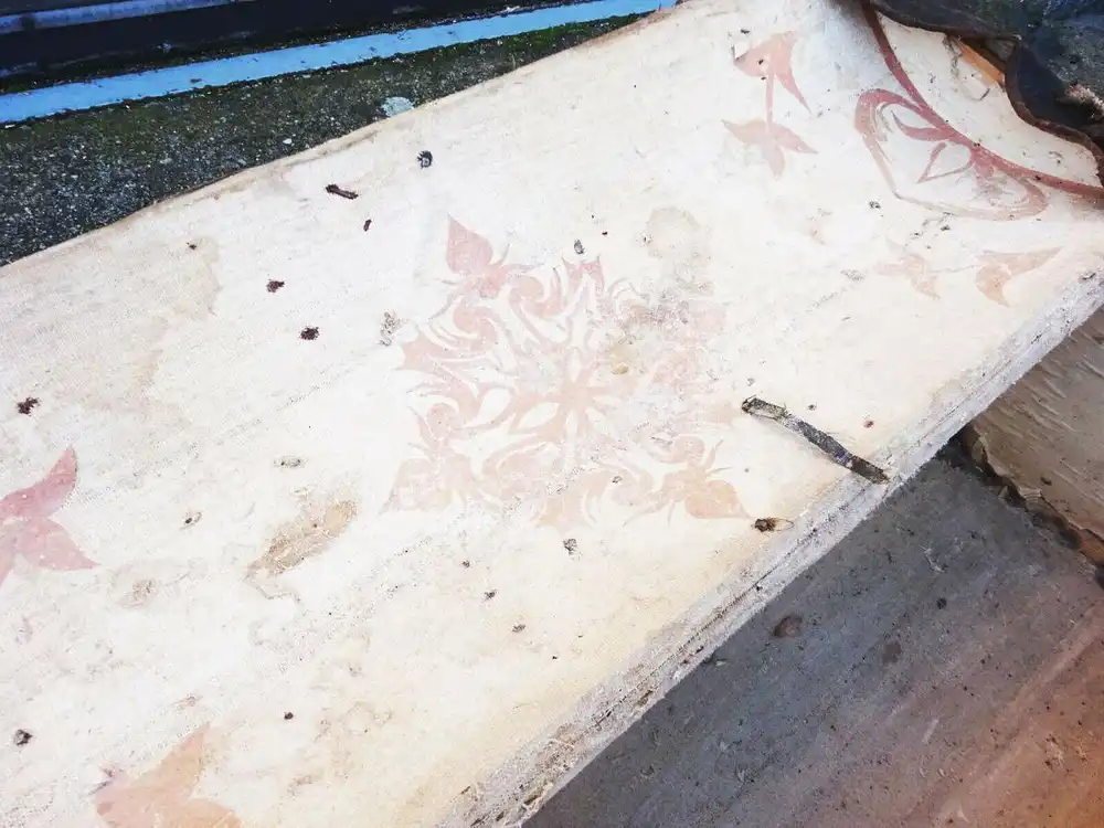 Barock Reisetruhe Holztruhe mit Leder und Eisenbeschläge um 1700 9