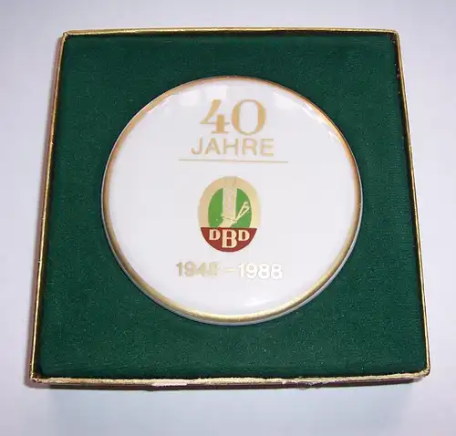 Porzellan Plakette Medaille 40 Jahre DBD 1948-1988 Etui DDR