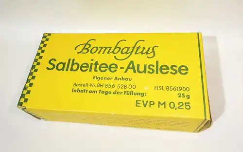 DDR Tee Packungen Bombastus Schlankheitstee Abführtee Laden Deko Reklame