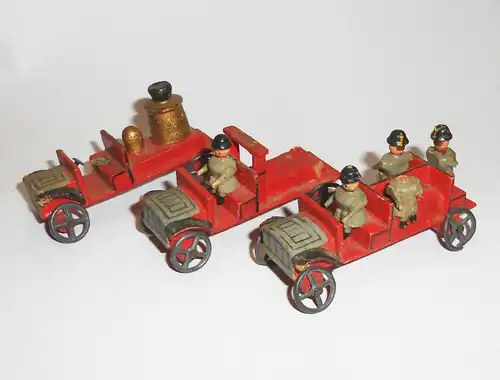 3 alte Erzgebirge Feuerwehr Wagen um 1900 Zinnräder !