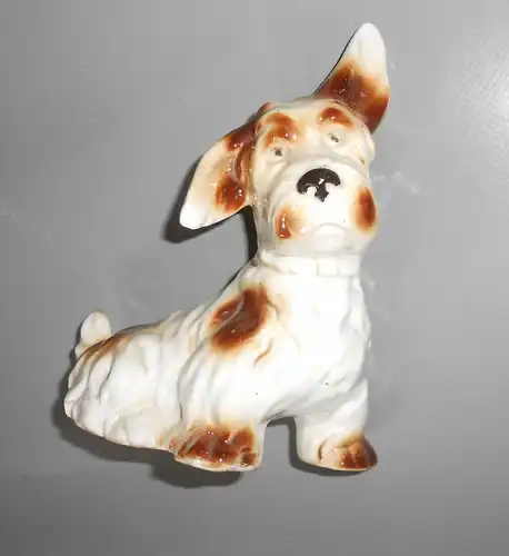 Alte Porzellanfigur Hund Terrier Deko Vintage dog 14,5 cm