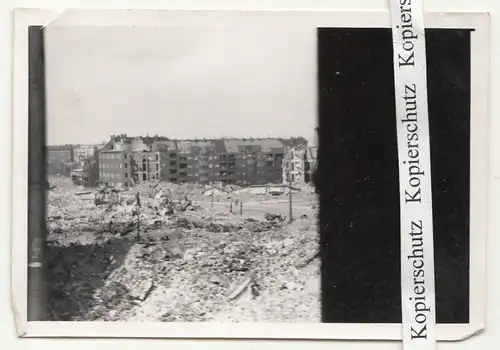 Foto zerstörtes Hamburg nach Bombenangriff 2 Wk WW2 Trümmer !