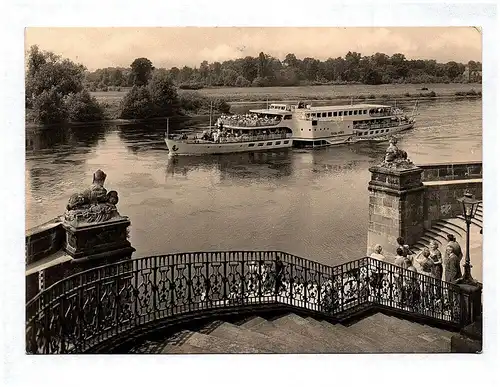 Ak Dresden Pillnitz Am Wasserschloß DDR