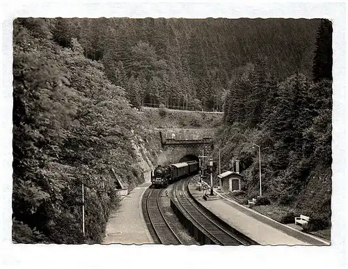 Foto Ak Eisebahn Luftkurort Oberhof Thüringen Eisenbahntunnel Echtfoto