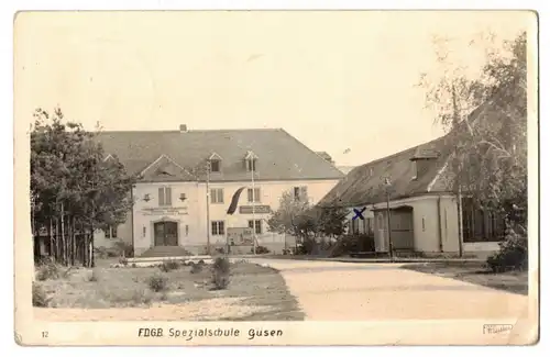 Foto Ak FDGB Spezialschule Güsen Elbe Parey Jerichower Land 1953