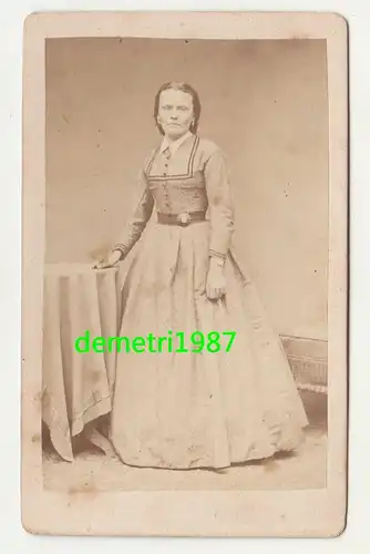 Schultze Querfurt CdV Foto Dame in feinen Zwirn um 1870 !  (F2001
