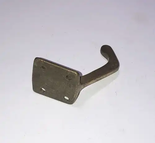 Wandhaken antik klein Messing 5,2 cm Kleiderhaken alt