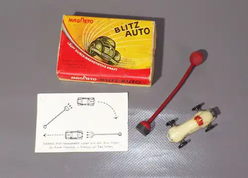 Magneto Blitz Auto Originalkarton 1950er