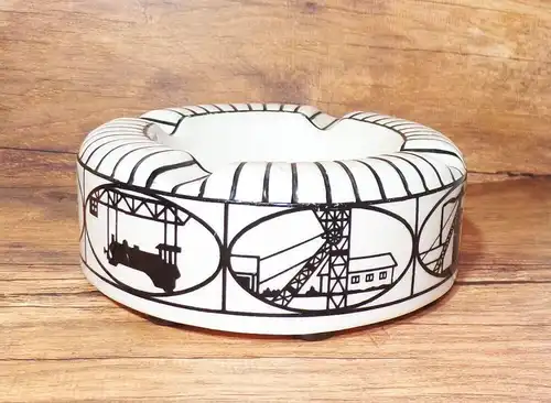 Alter Demag Porzellan Aschenbecher Art Deco 