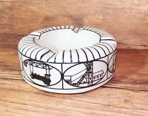 Alter Demag Porzellan Aschenbecher Art Deco 