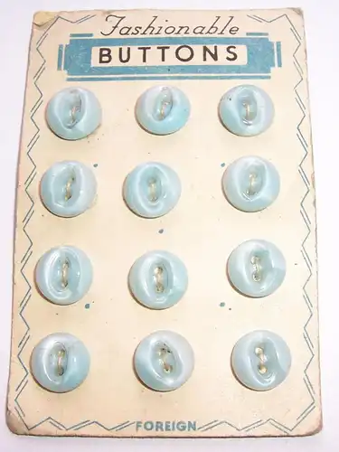 12 alte Glasknöpfe auf Pappe / Platte * um 1950 vintage buttons !