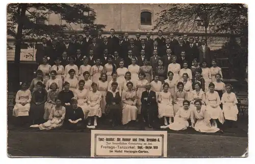 Foto Ak Tanz Institut Dir Henker und Frau Dresden Altstadt 1919