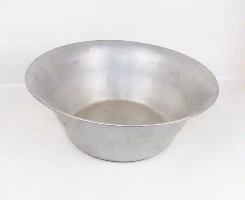 Alte Schüssel Aluminium Waschschüssel Pflanzgefäß