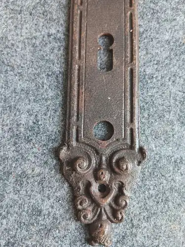 1 Originaler alter Türbeschlag aus Eisen Beschlag antik für Türen