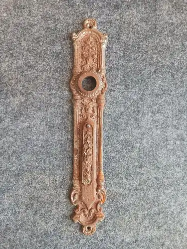 1 Originaler antiker Türbeschlag aus Eisen Beschlag für Türen alt