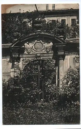 Ak Zittau Partie aus dem geschlossenen Klosterfriedhof DR 1914