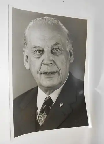 Großes Portrait Foto 45 x 62 cm DDR Poltiker Vintage Deko