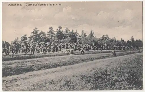 Ak Menshenin vormarschierende Infanterie 1 Wk IWW wohl Belgien Frankreich