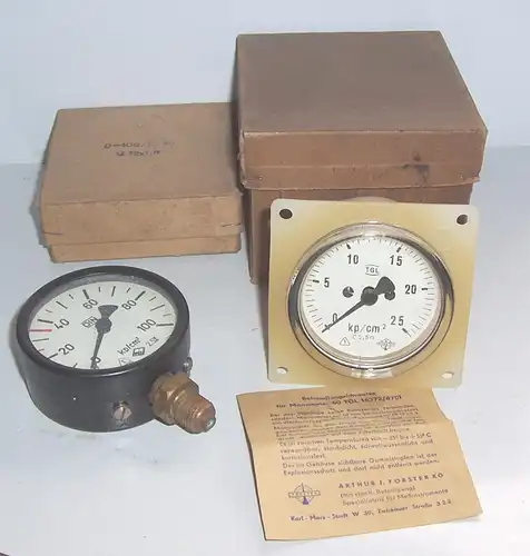 2 x DDR Druck Manometer aus Fortschrittwerk Förster Meßinstrument OVP unbenutzt