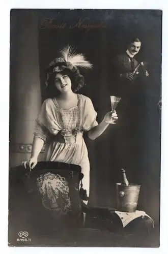 Ak Prosit Neujahr Frau und Mann mit Sektglas 1916