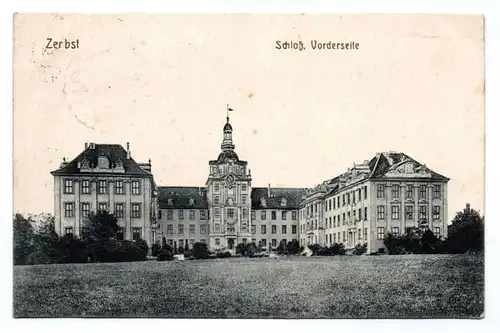 Ak Zerbst Schloss Vorderseite Feldpostkarte 1917