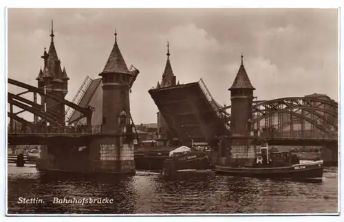 Echtfoto Ak Stettin Bahnhofsbrücke Szczecin Pommern Polen