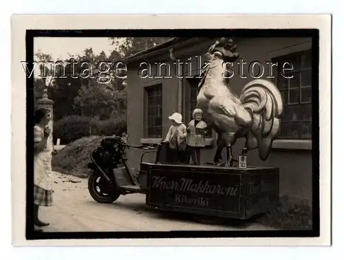 Foto Knorr Makkaroni Huhn Reklame Figur Dreirad Oldtimer Phänomobil Goliath 1930