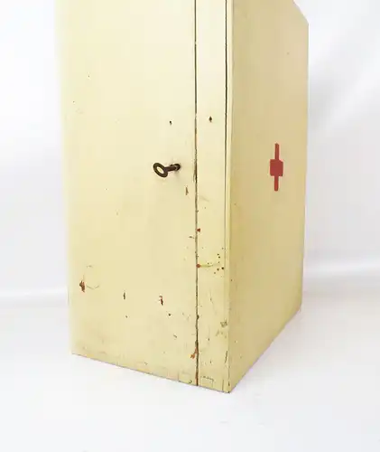 Sani Hängeschrank Eigenbau Rot Kreuz Leer Sanitäter Erste Hilfe Vintage